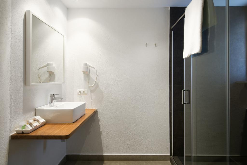 Horta D'En Rahola - Adults Only Hotel Cadaqués Exterior photo
